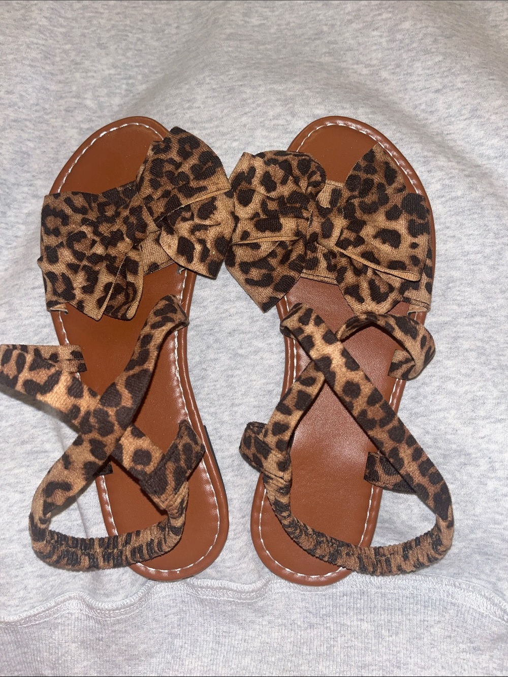 NWOT Leopard Print Bow Strappy Sandals - Women